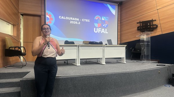 Palestra _ Diretora Aline